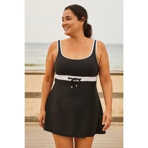 EcoSwim Size 12 Black White Swim Dress Built In Briefs One Piece Swimsuit